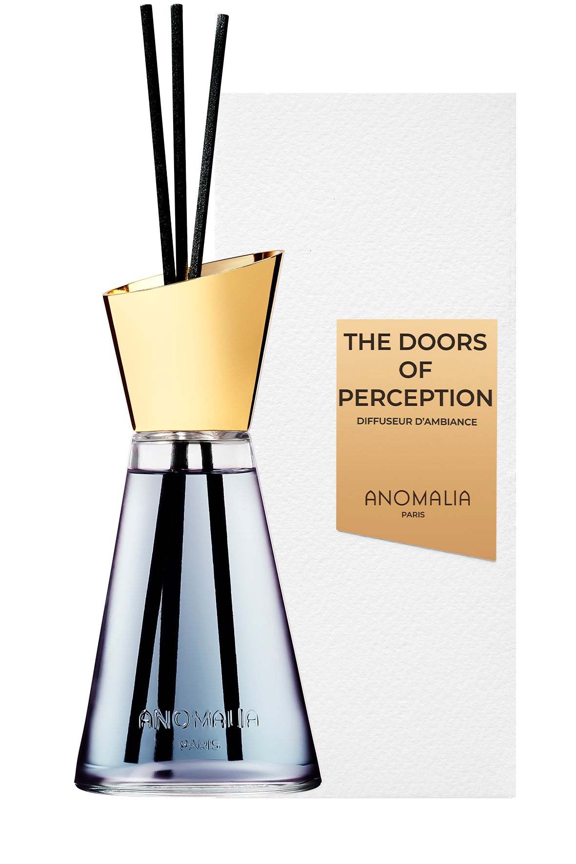 THE ESSENCE
Dark and mysterious. Leather wrapped in spicy smoke.
THE MOOD
Opulent and elemental. Perfect for a living room or wardrobe.
At Anomalia Paris, we accept no compromise when it comes to home fragrances. Our diffusers are composed of the highest-quality ingredients, drawn from the same exacting universe as fine perfumery, to deliver a diffusion that is refined, deep, and fully faithful to the spirit of the fragrance.
