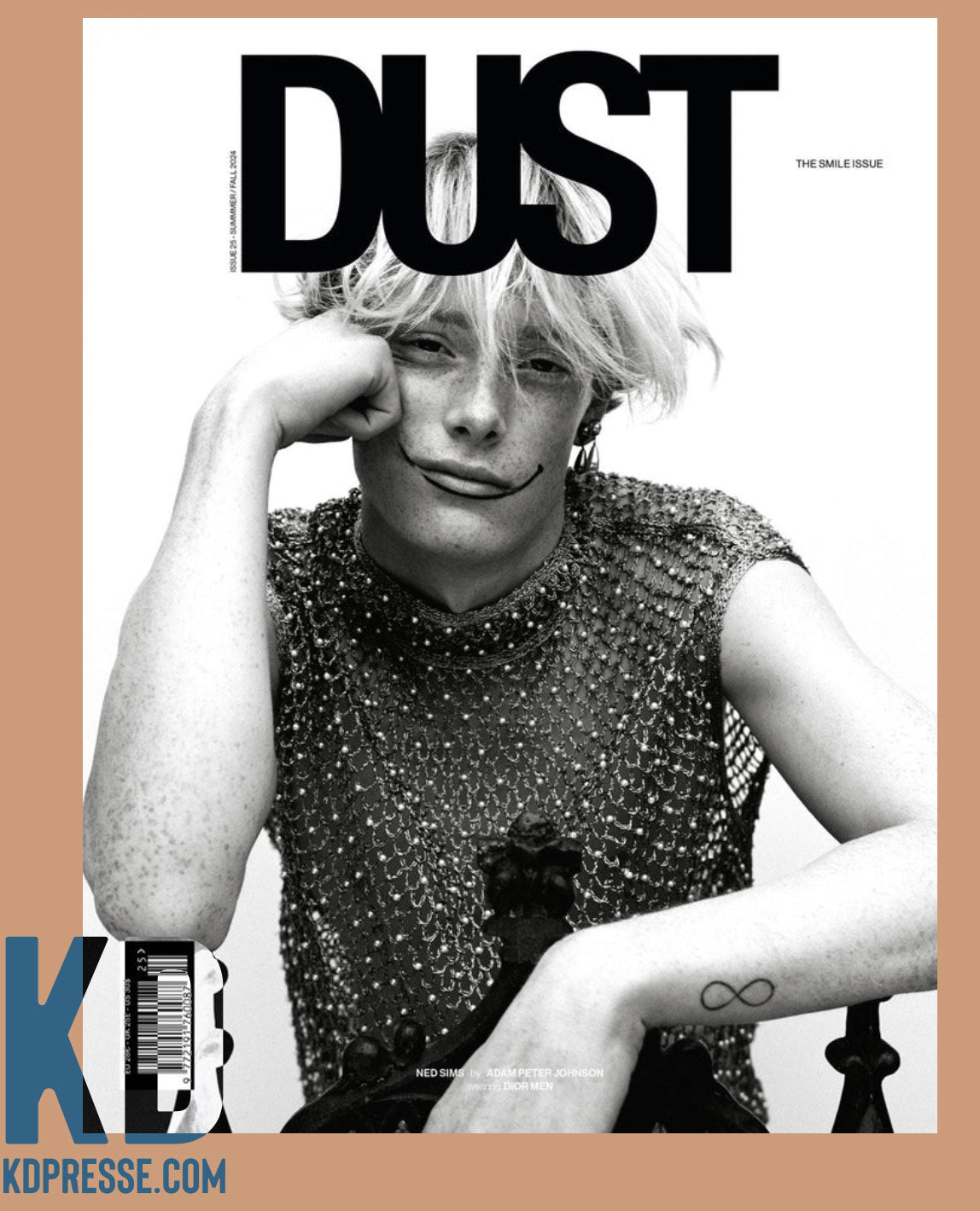 DUST MAGAZINE