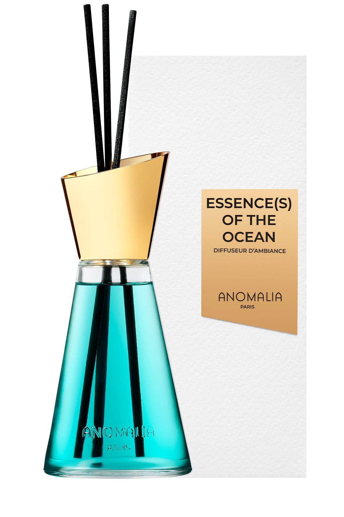 Essence(s) of the Ocean: the force of the ocean, illuminated by white flowers in full bloom.

THE MOOD
Housed in a hand-polished crystal vessel crafted by Waltersperger, this diffuser embodies the meeting of olfactory artistry and glassmaking excellence. Its refined, continuous diffusion fills the space with a singular trail, at once luminous, elegant and deeply inhabited.
